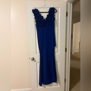 Elegant Blue Ruffled Prom Dress
